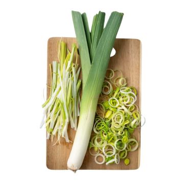 Fresh-Cut Clean & Thin Sliced Leeks